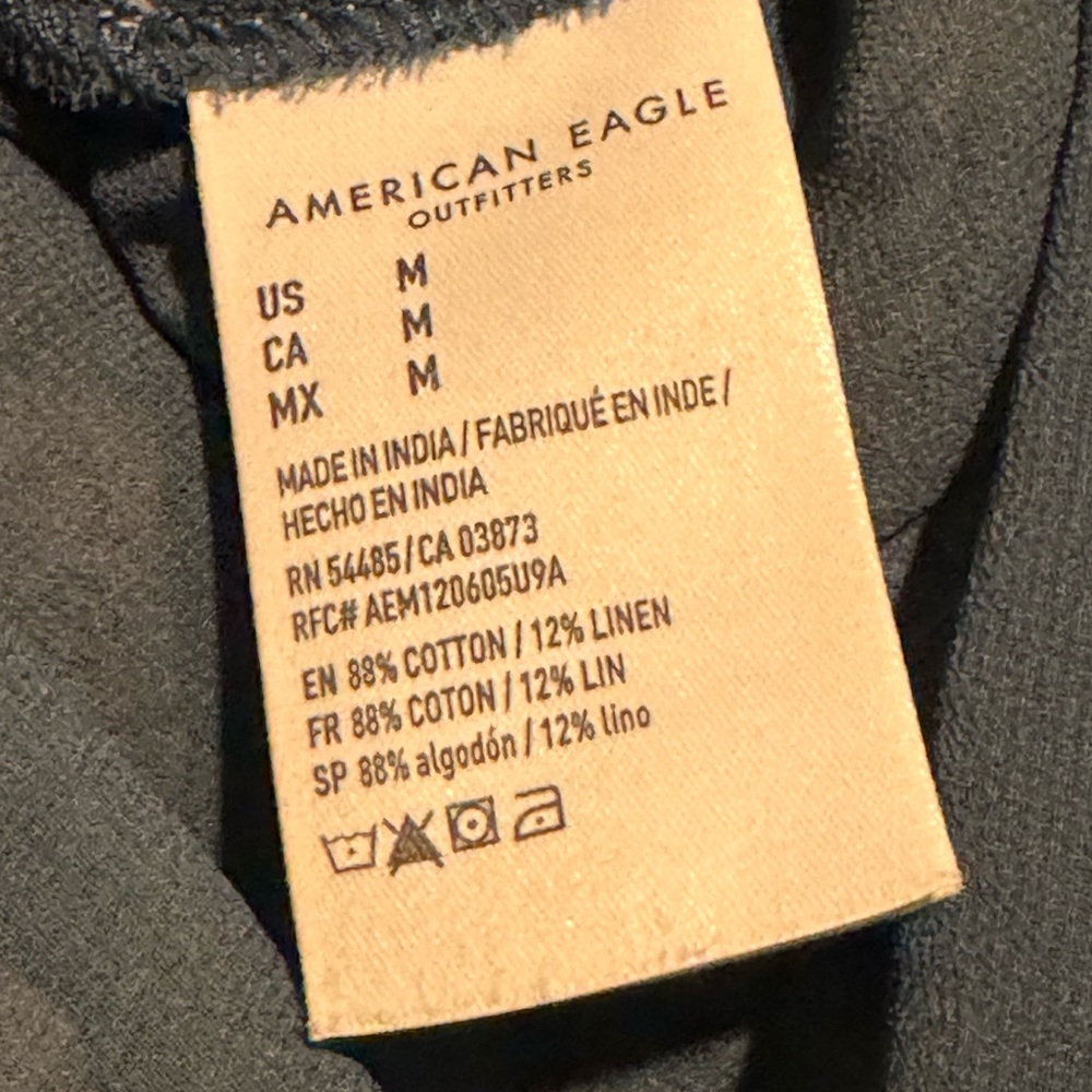 American Eagle Floral Pleated Skirt - Picture 4 of 5
